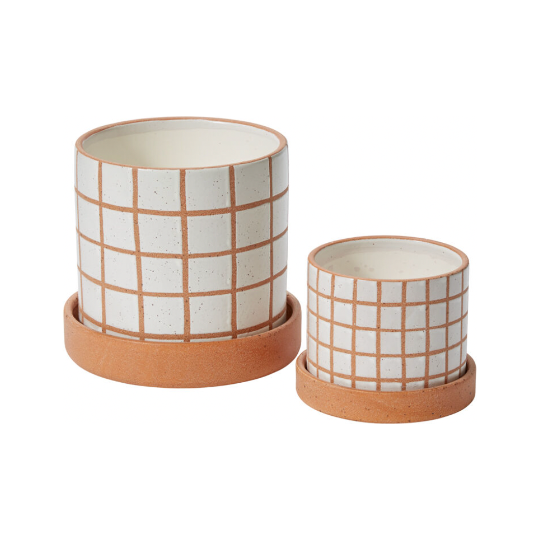 Gridline Pot with Saucer