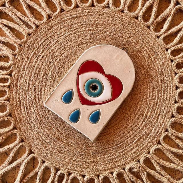 Eye Heart Ceramic Wall Hanger