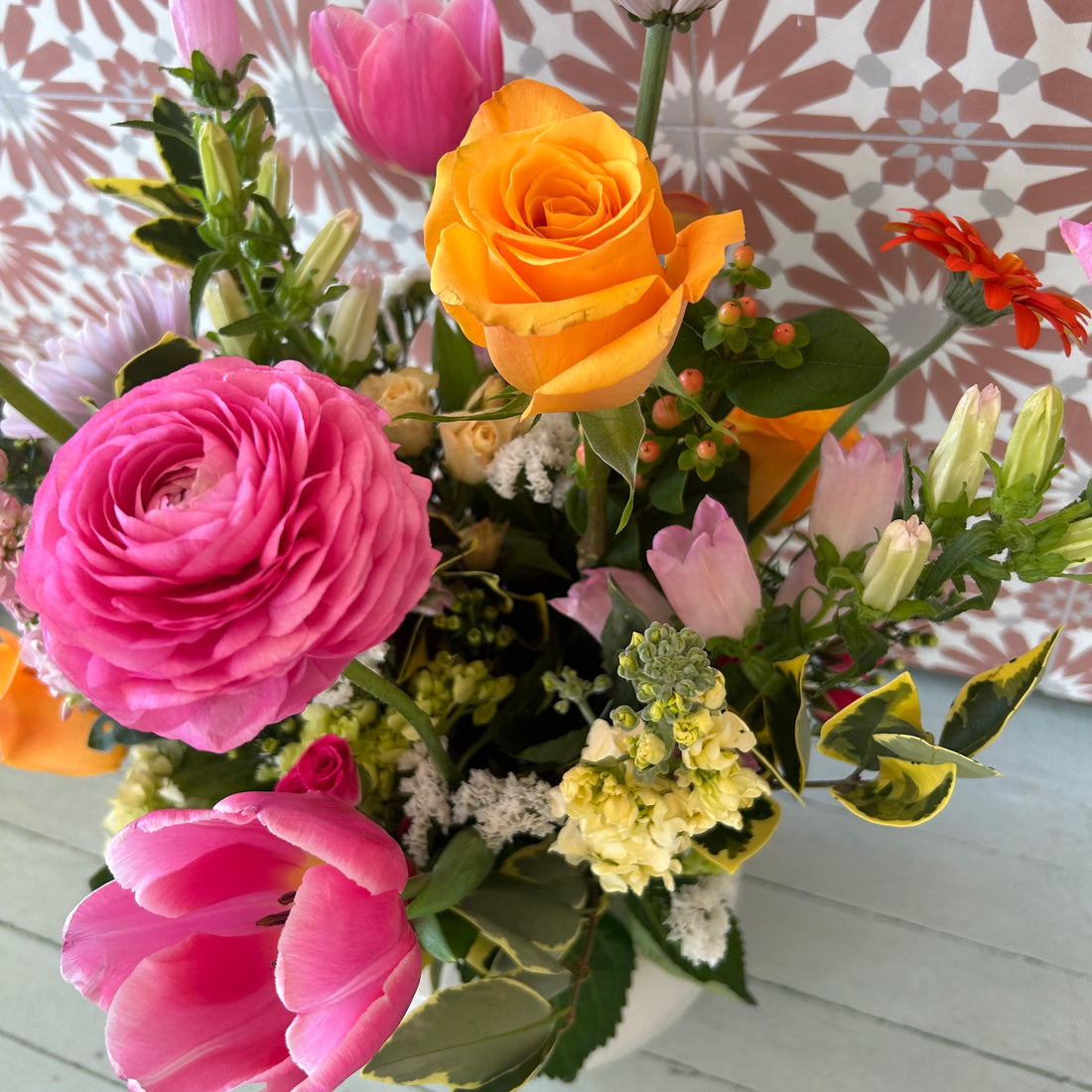 Bright + Bold, Fresh Arrangement