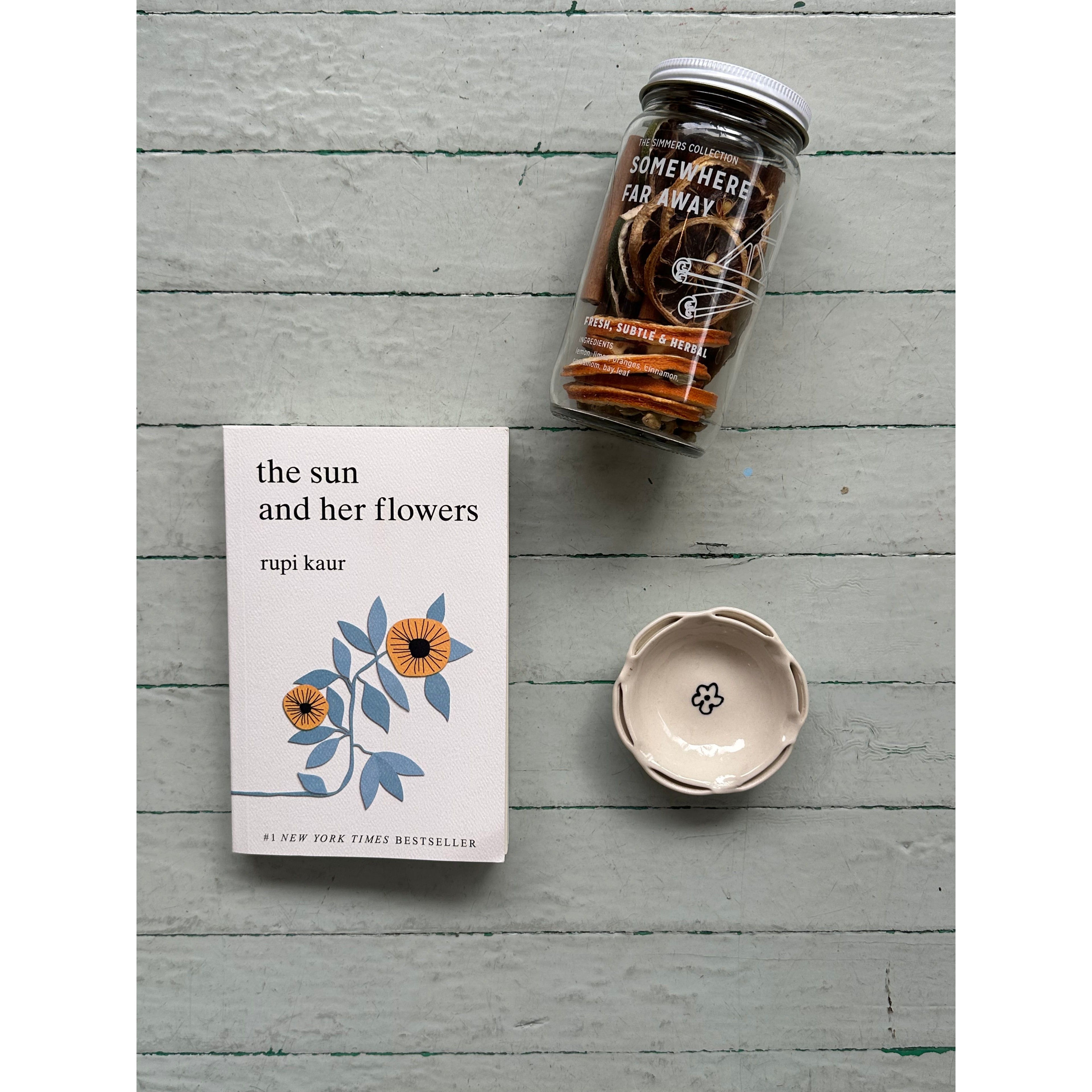 Curated Gift (without flowers)