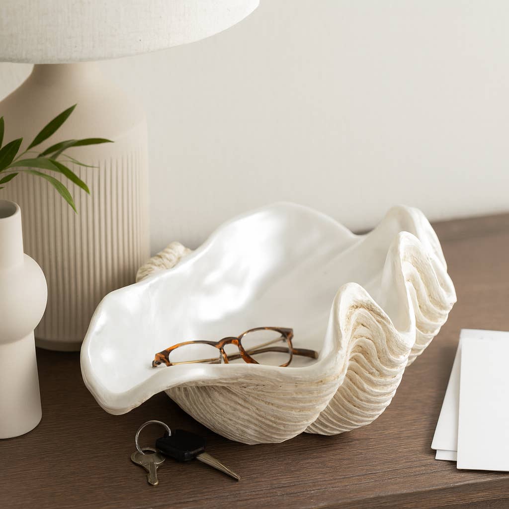 Ivory Pearlized Clam Shell Bowl