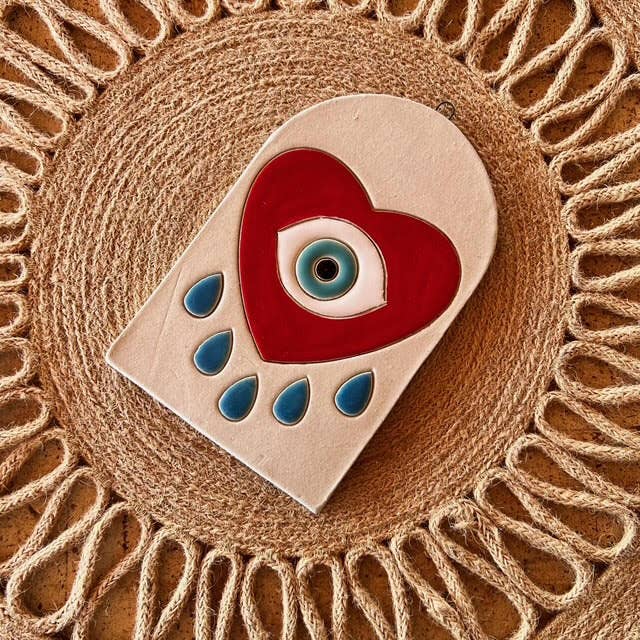Eye Heart Ceramic Wall Hanger